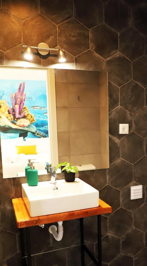 Le Jardin Secret De Faro Guesthouse 外观 照片