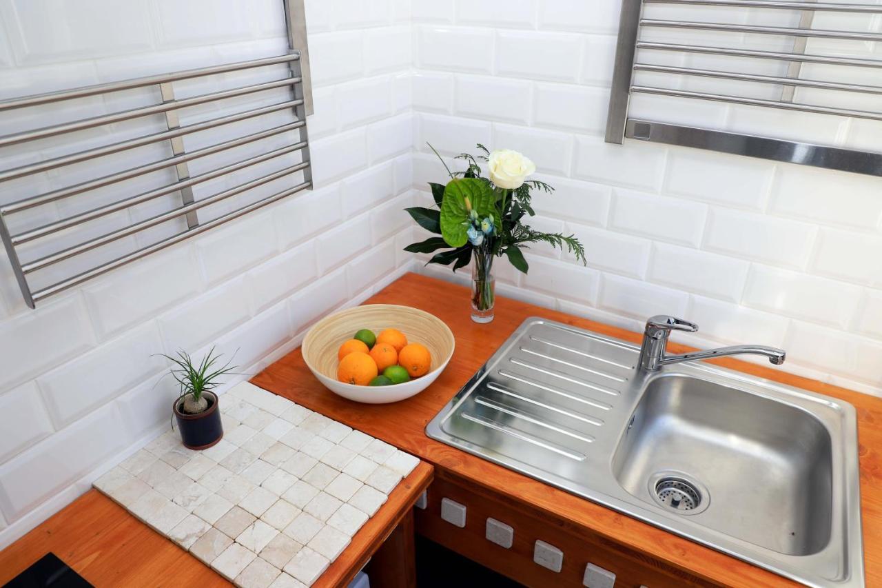 Le Jardin Secret De Faro Guesthouse 外观 照片